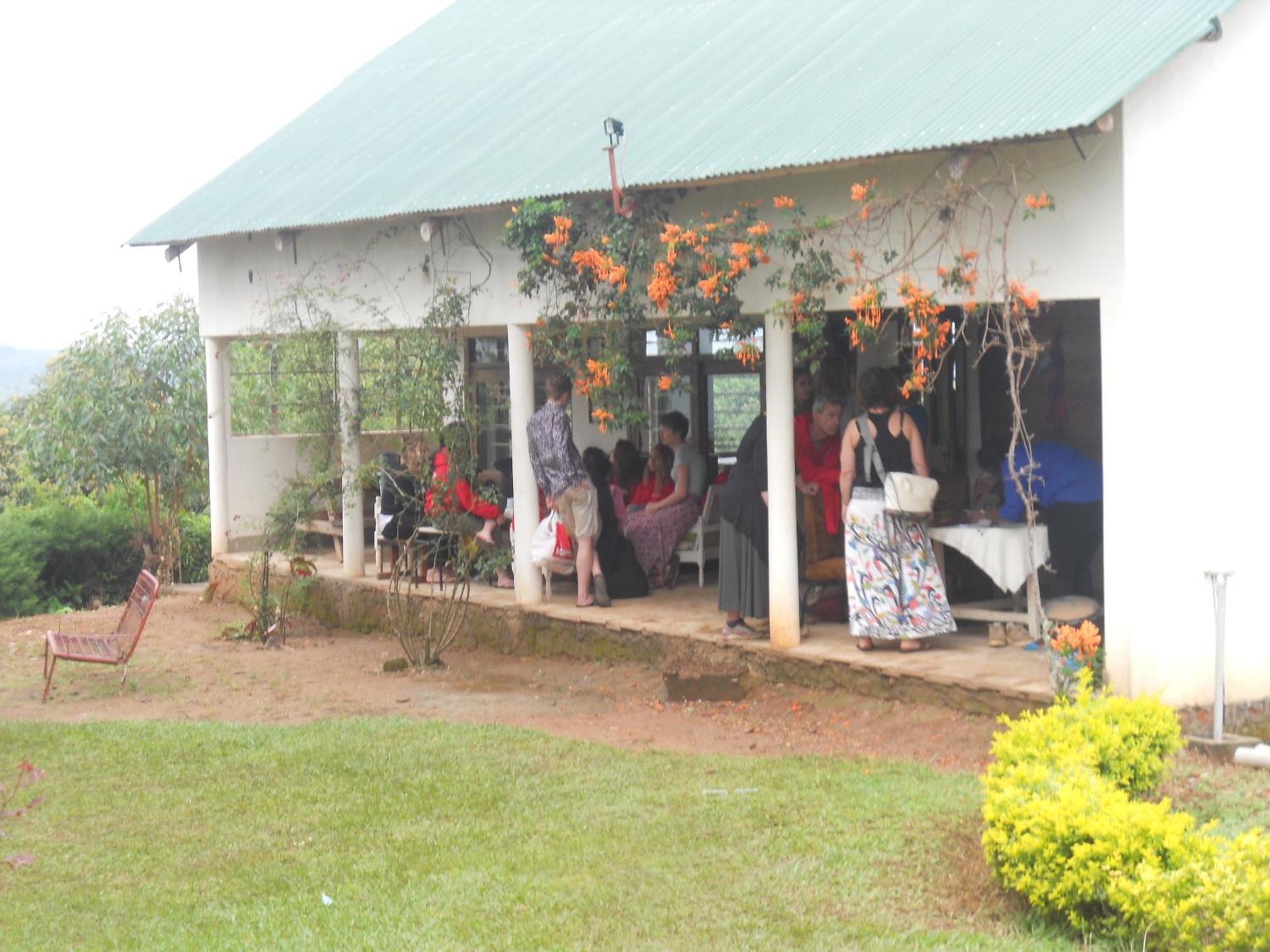 Masaka Backpackers, Tourists Cottage & Campsite Exterior photo